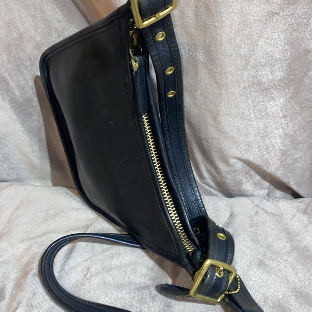Coach Janice 9950 Black Leather Shoulder Bag - Picture 7 of 13